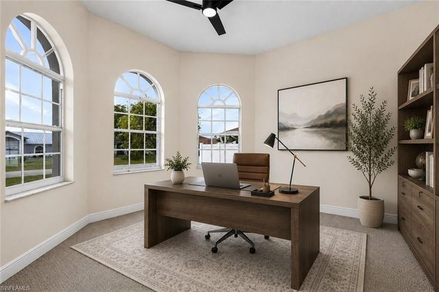 423 SE 17th TER, Cape Coral, FL 33990