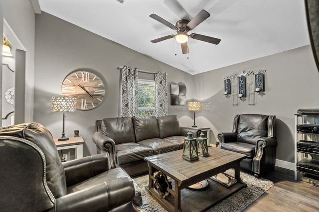 198 Catherine, Whitney, TX 76692