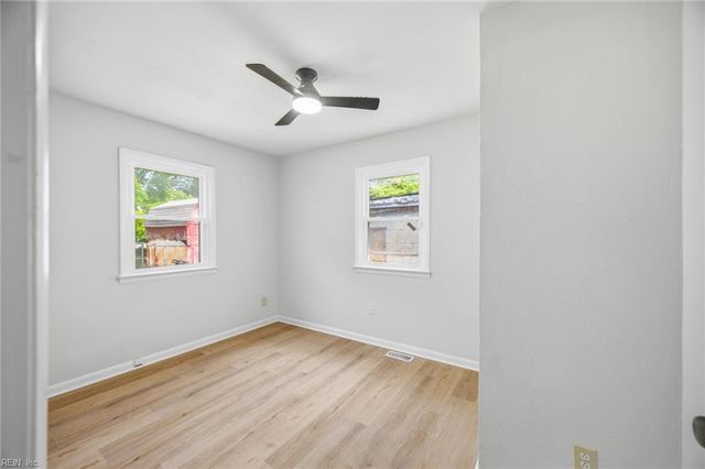 1313 29th St, Newport News, VA 23607