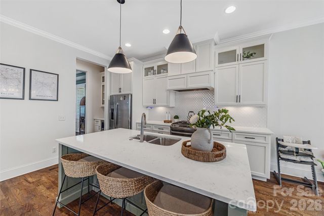 3430 Cosby Place, Charlotte, NC 28205