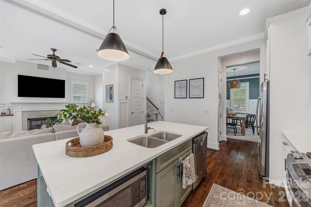 3430 Cosby Place, Charlotte, NC 28205