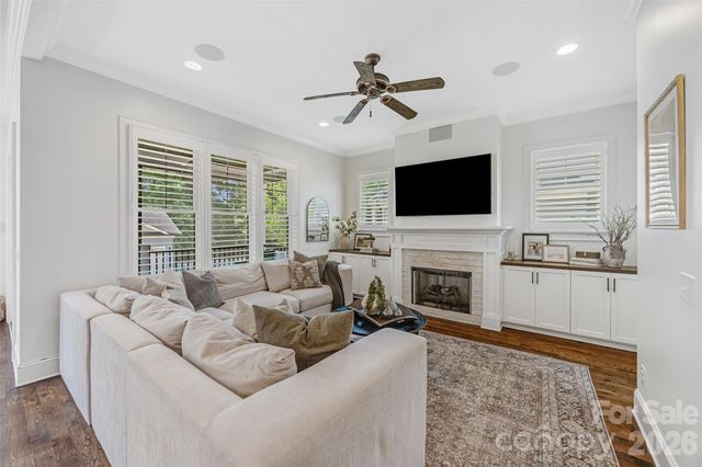 3430 Cosby Place, Charlotte, NC 28205