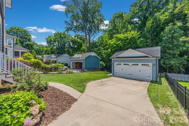 3430 Cosby Place, Charlotte, NC 28205