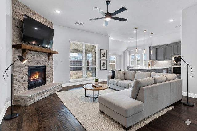 3116 Golden Sunset Court, Mesquite, TX 75181