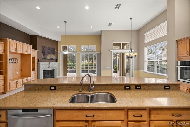 1789 N Sky Glen Path, Hernando, FL 34442