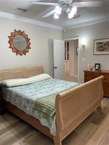 23755 SW 142nd Ave, Homestead, FL 33032