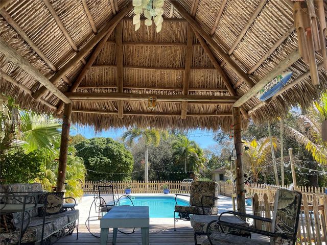 23755 SW 142nd Ave, Homestead, FL 33032