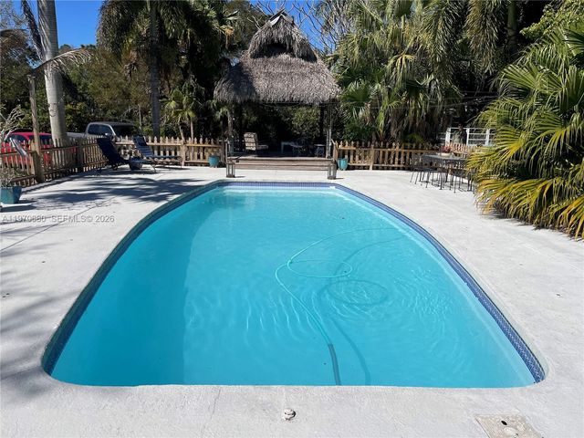 23755 SW 142nd Ave, Homestead, FL 33032