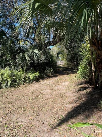 23755 SW 142nd Ave, Homestead, FL 33032