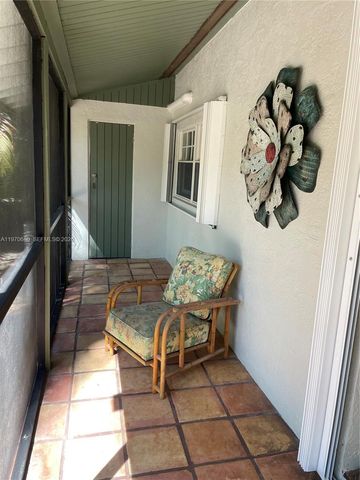 23755 SW 142nd Ave, Homestead, FL 33032