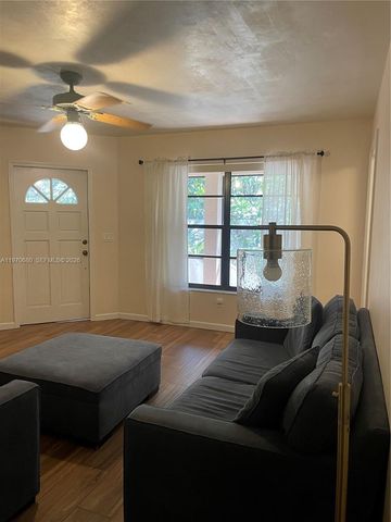 23755 SW 142nd Ave, Homestead, FL 33032