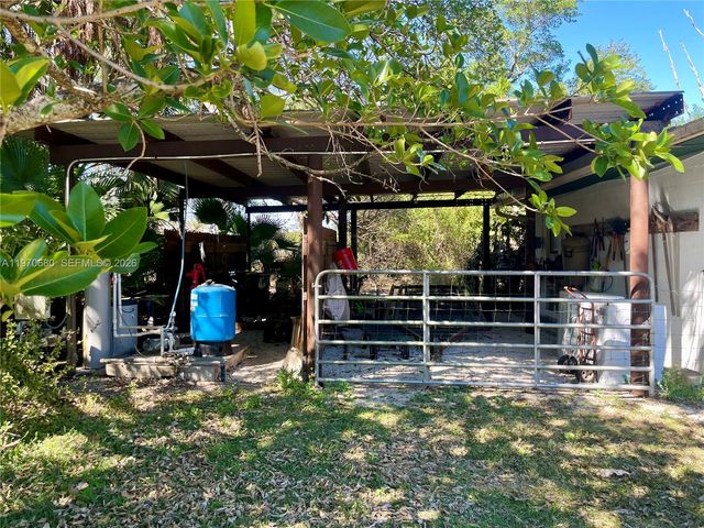 23755 SW 142nd Ave, Homestead, FL 33032