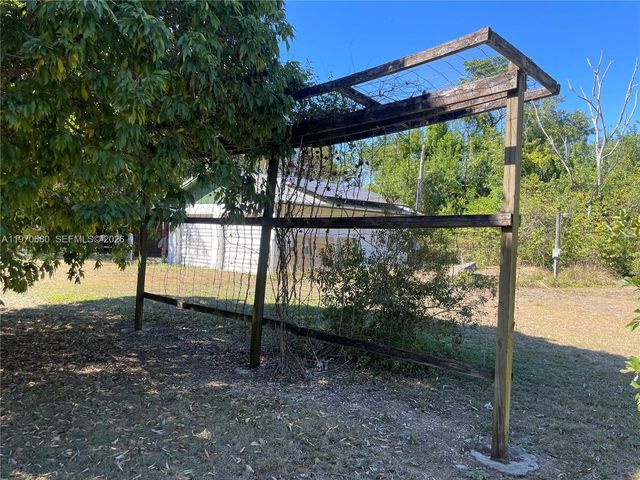 23755 SW 142nd Ave, Homestead, FL 33032