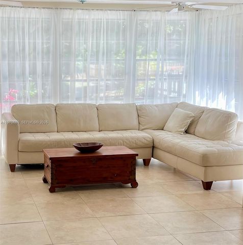 23755 SW 142nd Ave, Homestead, FL 33032