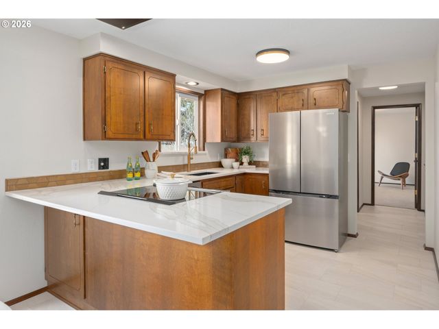 1153 Elizabeth St, Eugene, OR 97402