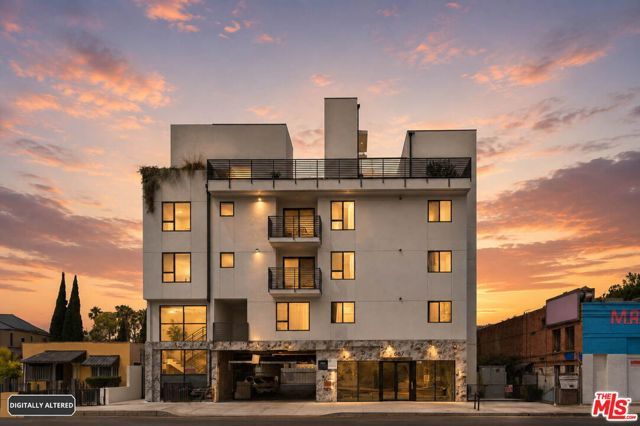 667 N Wilton Place 306, Los Angeles, CA 90004