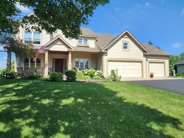 10610 Pinnacle Way, Woodbury, MN 55129