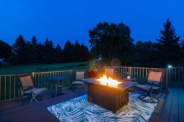 10610 Pinnacle Way, Woodbury, MN 55129