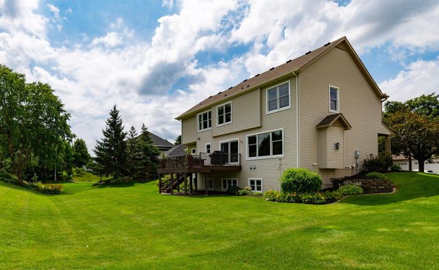 10610 Pinnacle Way, Woodbury, MN 55129