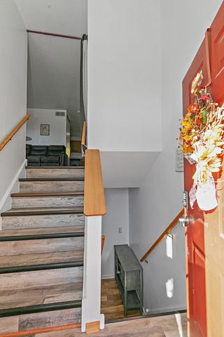 2573 Canyon Drive, Plainfield, IL 60586