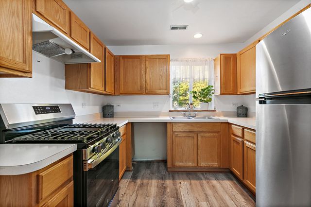 2573 Canyon Drive, Plainfield, IL 60586