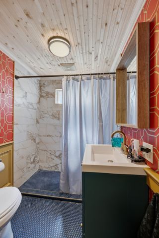 315 W 12th St, Columbia, TN 38401