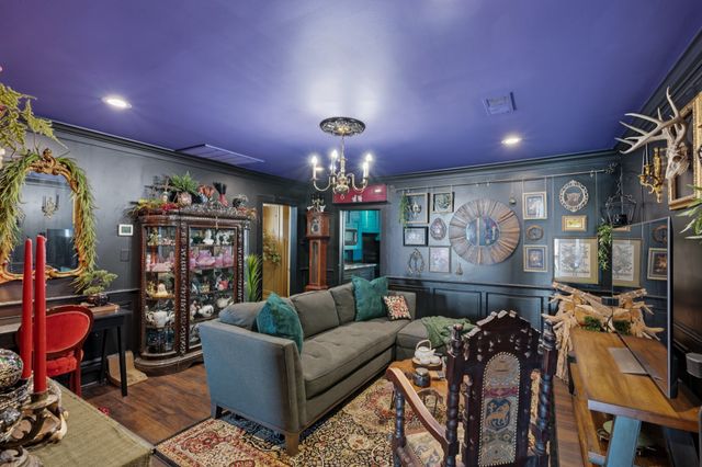 315 W 12th St, Columbia, TN 38401