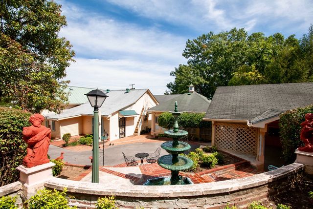 315 W 12th St, Columbia, TN 38401