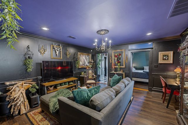 315 W 12th St, Columbia, TN 38401