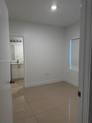 25870 SW 144th Court, Homestead, FL 33032