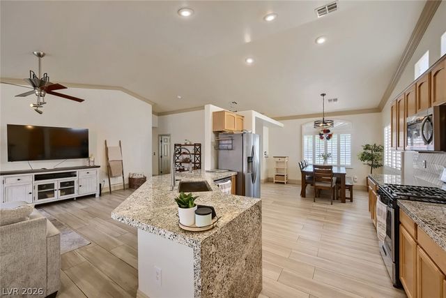3830 West El Campo Grande Avenue, North Las Vegas, NV 89031