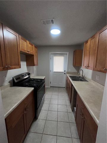 207 South SE Avenue, Atlanta, GA 30315