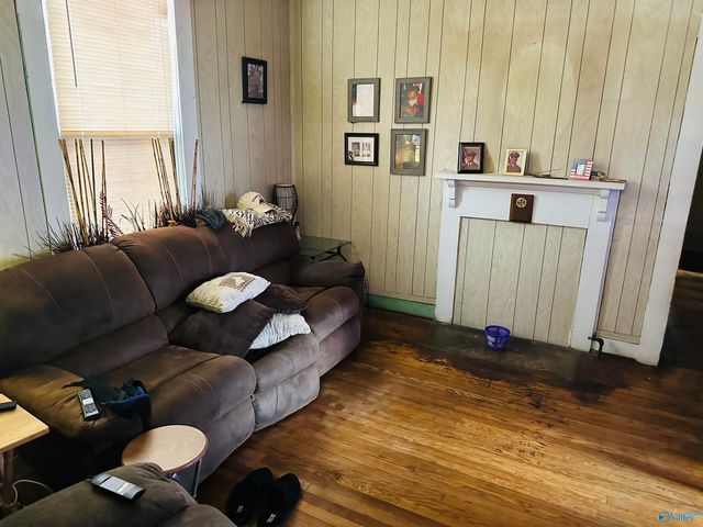 904 Spruce Street, Gadsden, AL 35901