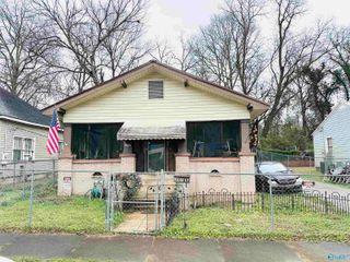 904 Spruce Street, Gadsden, AL 35901