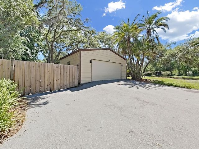 18835 TRACER DRIVE, Lutz, FL 33549