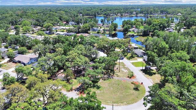 18835 TRACER DRIVE, Lutz, FL 33549