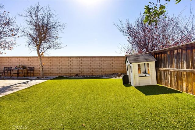 26337 Sosa Court, Menifee, CA 92585