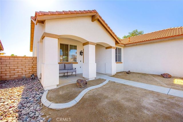 26337 Sosa Court, Menifee, CA 92585