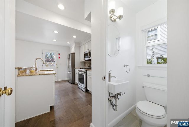 61 Rose Street, Cresskill, NJ 07626