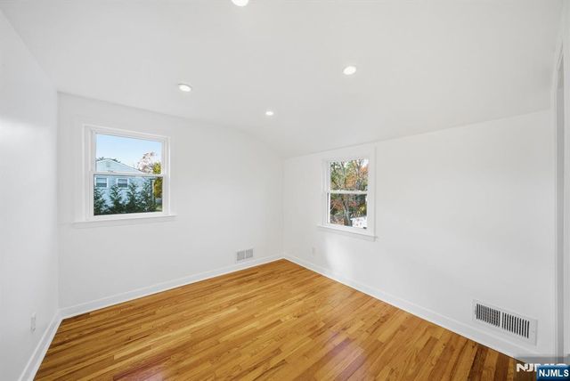 61 Rose Street, Cresskill, NJ 07626