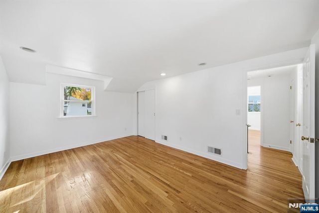 61 Rose Street, Cresskill, NJ 07626