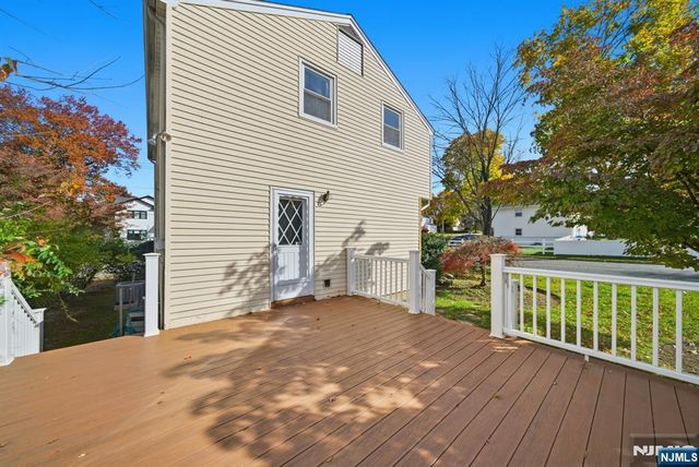 61 Rose Street, Cresskill, NJ 07626