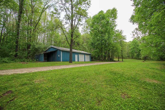 11111 Born Street, Three Rivers, MI 49093