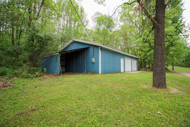 11111 Born Street, Three Rivers, MI 49093