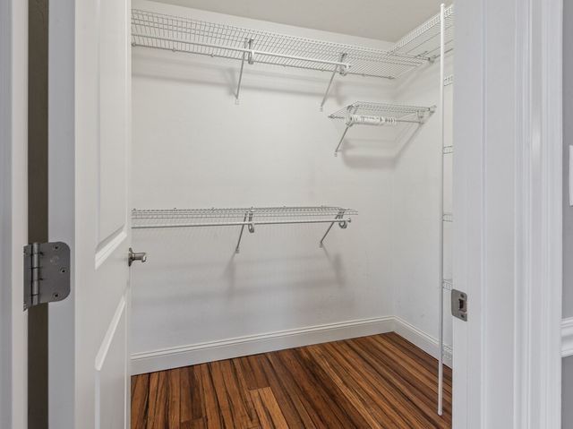 32 Jennings Rd, Charlton, MA 01507