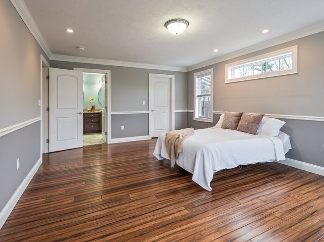 32 Jennings Rd, Charlton, MA 01507