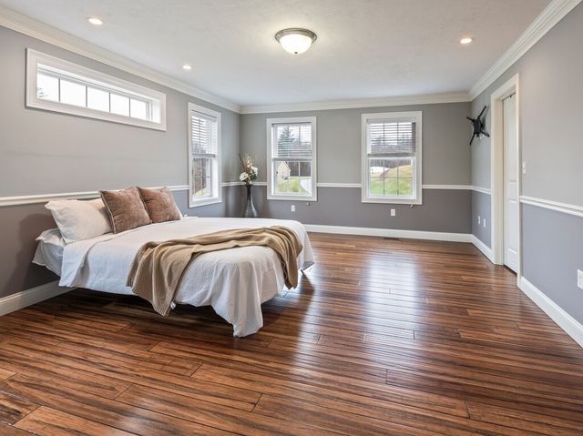 32 Jennings Rd, Charlton, MA 01507