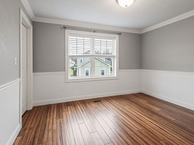 32 Jennings Rd, Charlton, MA 01507