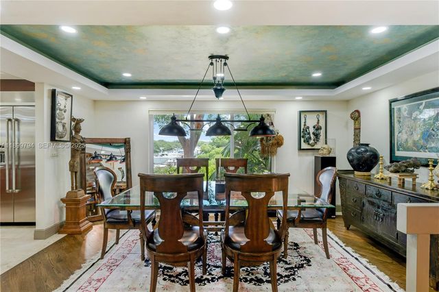 6100 Paradise Point Drive, Palmetto Bay, FL 33157