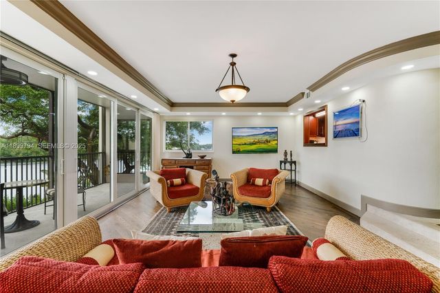 6100 Paradise Point Drive, Palmetto Bay, FL 33157